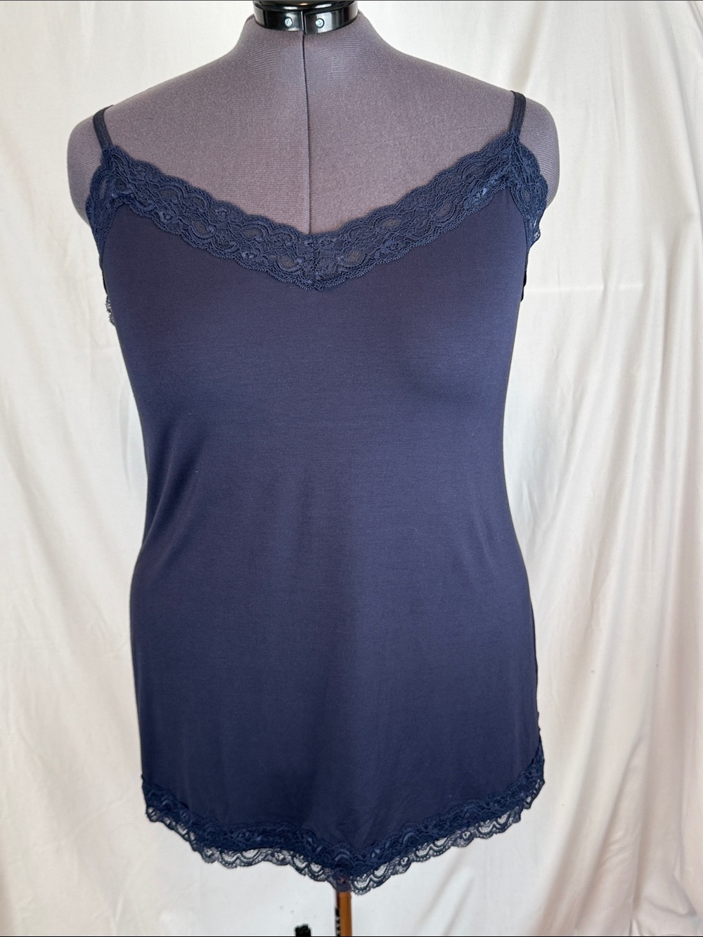 Women's Lane Bryant Essential Lace Cami Tank Navy Adjustable Straps 22/24 NWT